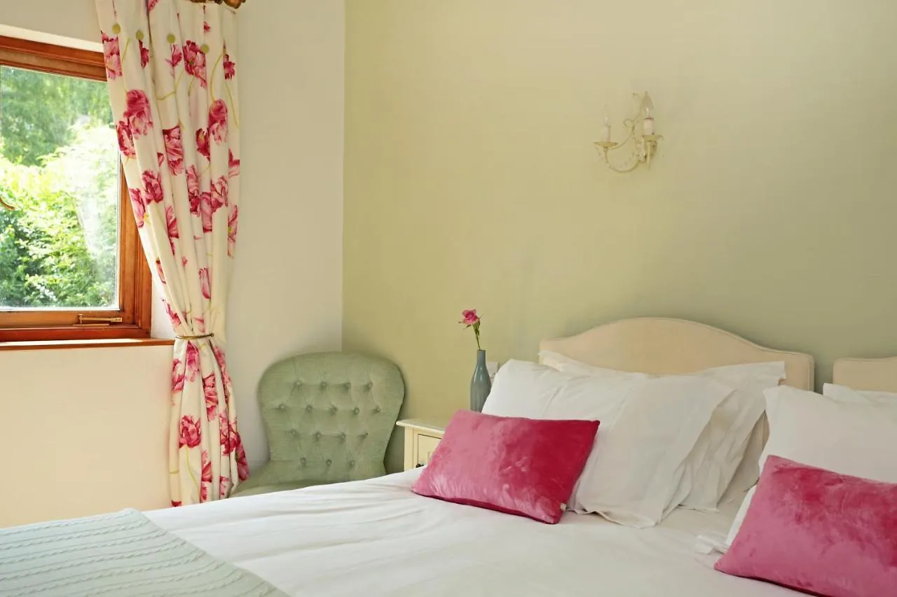Bodhi House 4*, Bath