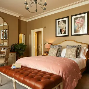 Broad Street Townhouse Bath